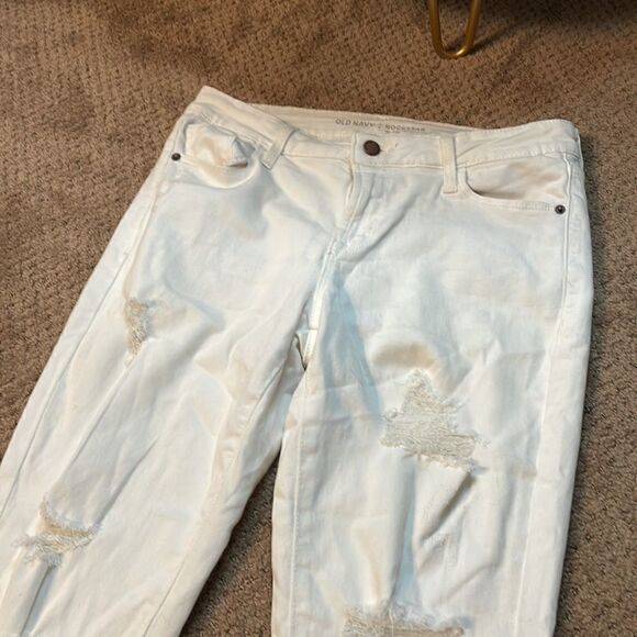 Old navy white distressed rockstar jeans - Picture 3 of 10